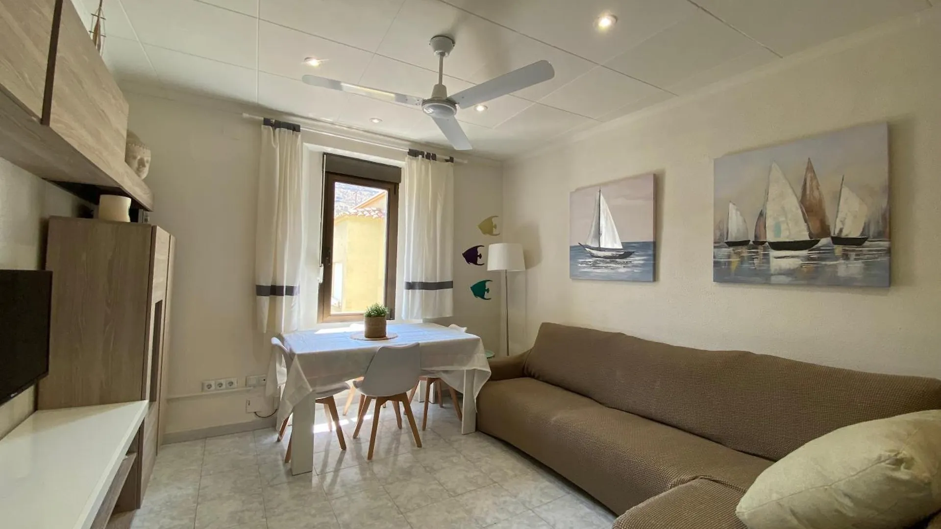 Apartaments Portbou Costa Brava 0*,  Ισπανία